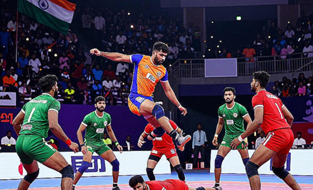 कबड्डी ट्रांसफर विंडो: करोड़ों की बोली नहीं, अनुबंध की वे उपधाराएँ असली खबर हैं